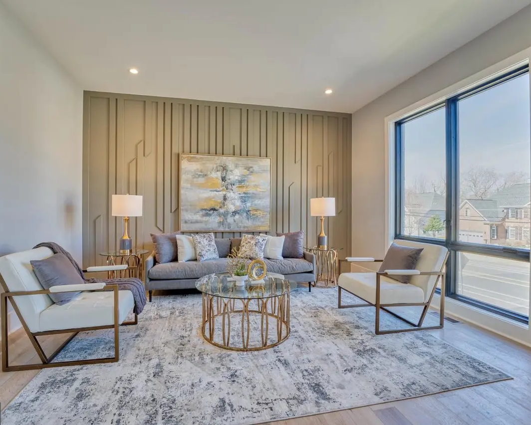 StagedInterior's tweet image. Styled for comfort and elegance, this new home offered plenty of opportunities for us to flex our creative muscles! 

Interested in staging your property?
Use this link to get a QUICK QUOTE.
stagedinterior.com/quickquote
📞 703-261-7026

#homestaging #staging #stagedtosellhome