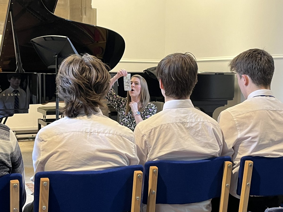 stmarys_music's tweet photo. Great to have Arlene in working with our pupils and guests. Thanks both to @amac1982 and to @JGawn for facilitating. #blownaway #brass #dollarstore https://t.co/BnUXqFP7QH