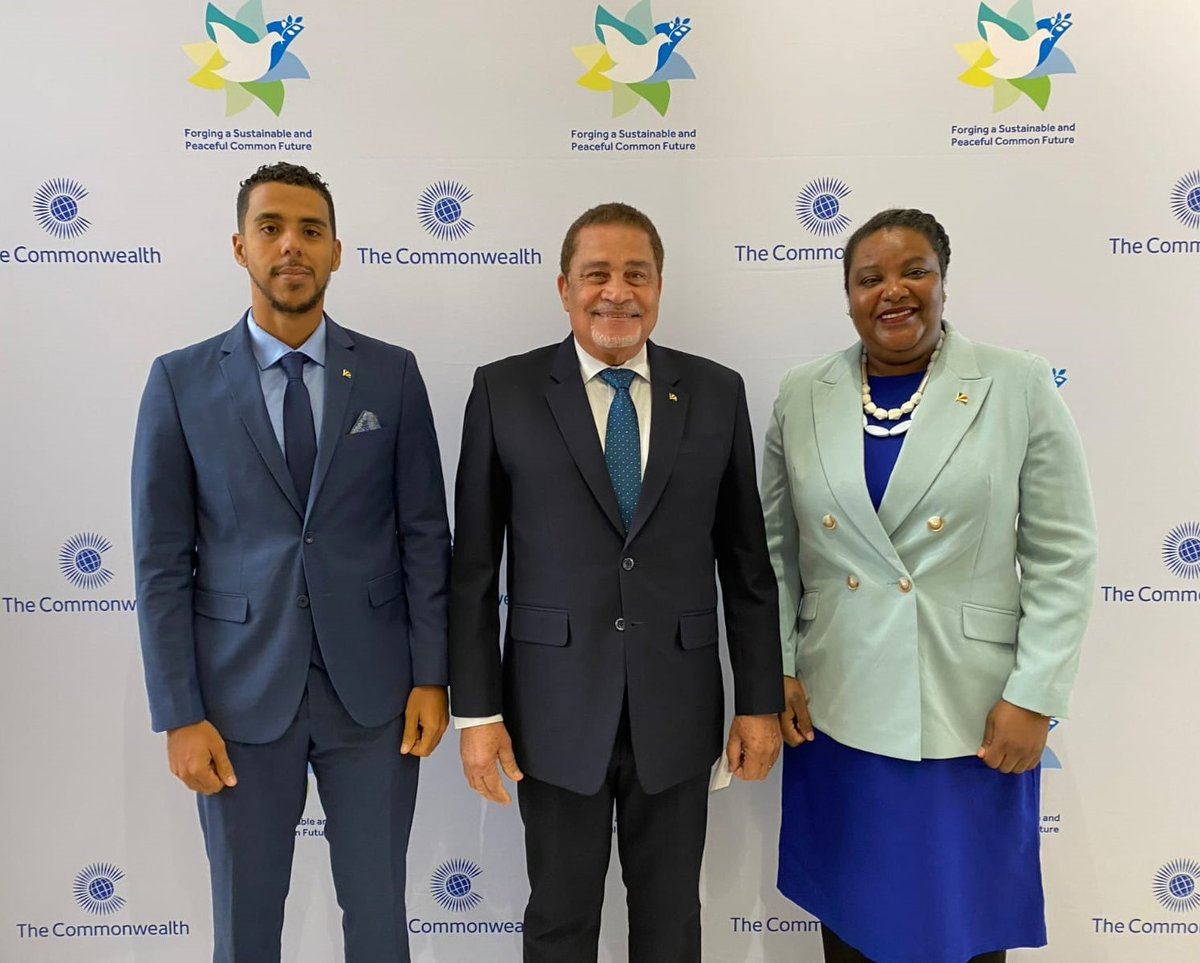 SeychellesFAD's tweet photo. Minister Radegonde joins other Foreign Affairs Minsters to celebrate the Commonwealth's Achievements.

Follow the below link to read the Press Release:
https://t.co/Wv3gRyJ4zp https://t.co/cUZ3fwsj3e