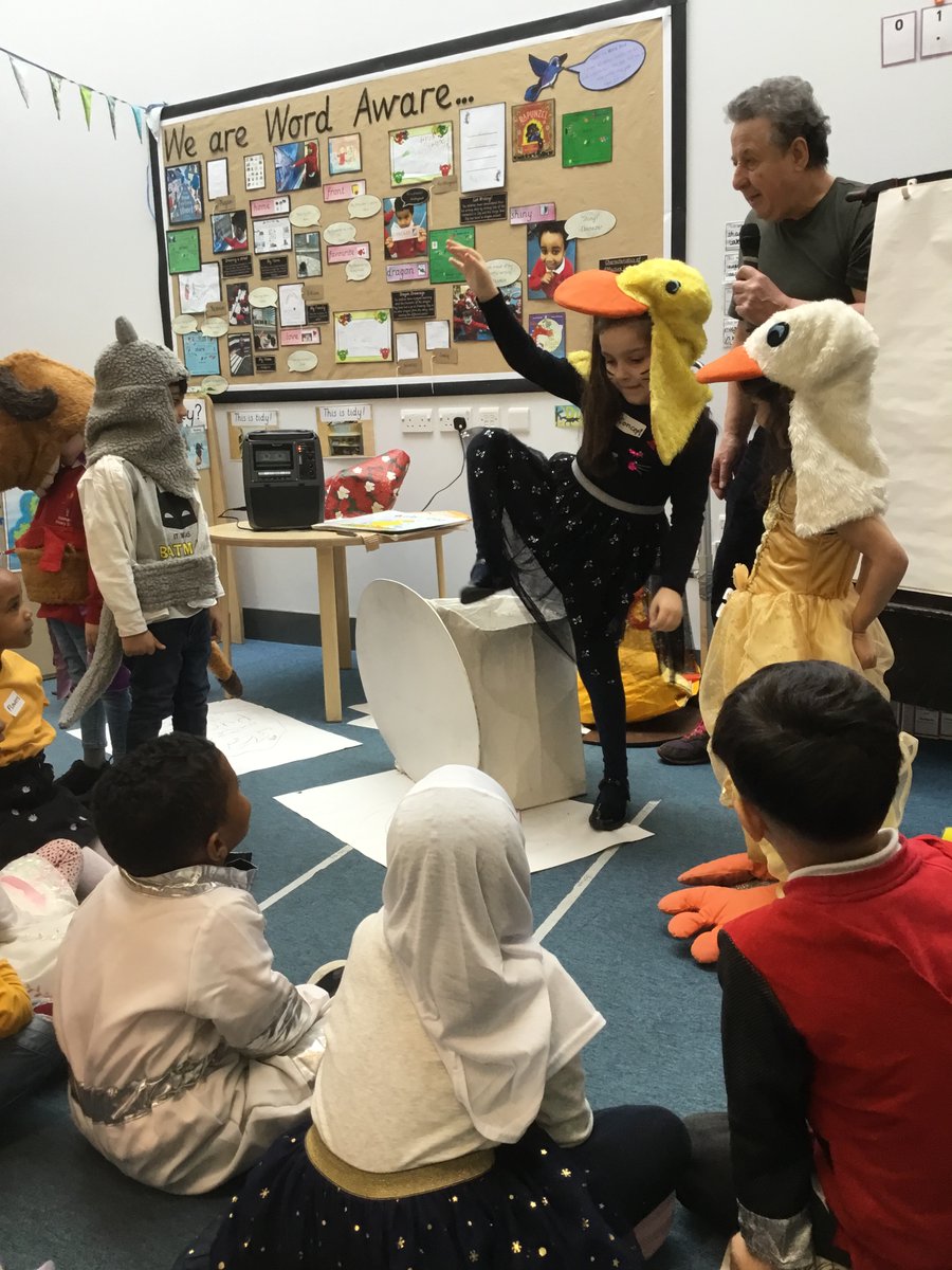 shakespeareLS9's tweet photo. Throwback to a wonderful World Book Day with the fabulous @SteveWeatherill Wonderful storytelling through words and pictures for our children in Early Years 🦆 https://t.co/JpWSnCbf1A