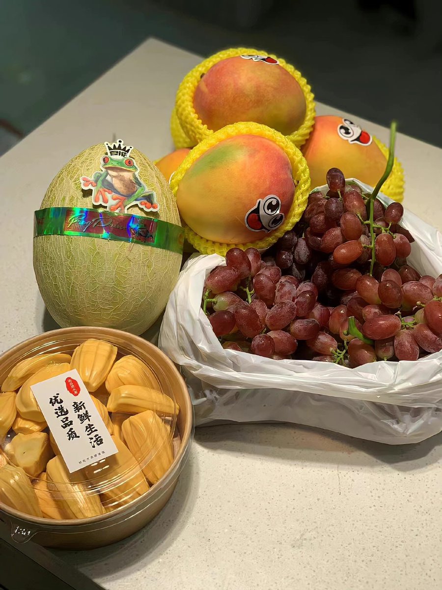 shuye22's tweet photo. 我喜欢吃水果 https://t.co/05GbkTTWn7