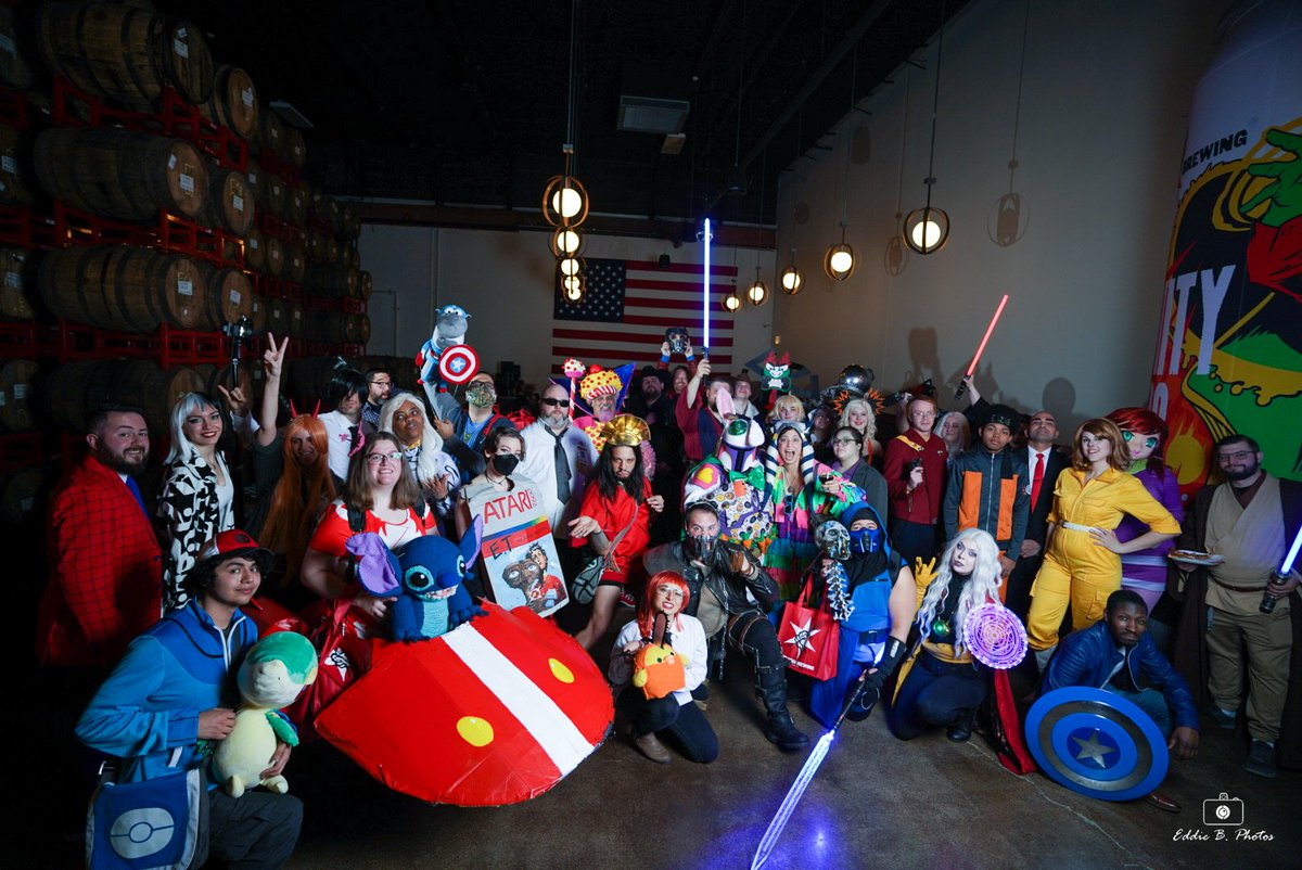 Shutterchi_'s tweet image. What a great turnout last night! Thank you @c2e2 &amp;amp; @RevBrewChicago for putting on such a fun event as always

💥Only 15 more days until #C2E2 💥

#Cosplay #Chicago #ChicagoCosplay #C2E22023 #RevBrew