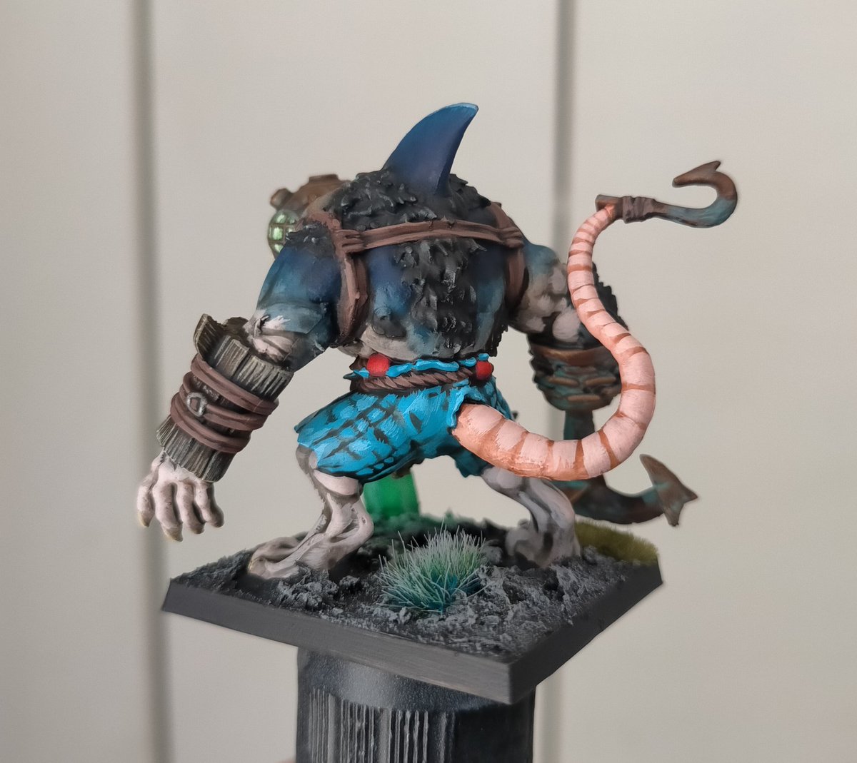 Vecgar's tweet photo. Ésta para mis panas rátidos de Twitter! 
#retroescalada 
#skaven #Warhammer #WarhammerFantasy #mdnr #squarebases #squarehammer https://t.co/rhmk6QiJY7