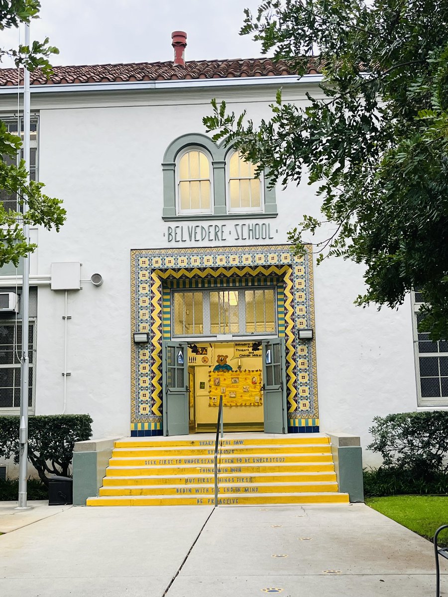 25 years ago, I started as an idealistic teacher in LAUSD. After moving miles away, I am now back coaching school leaders where I began, with same belief that every child is worthy of opportunity, rigorous instruction, and belonging and that our schools can and will provide that.