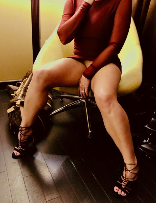 Where are you taking me?  🔥☀️🏖️🌊👙🐚🛏️💋🚿🫦 Wrong answers only please 💋 @fithotmoms #Hotwife https://t.c<a href="/tag/hotwife"class="tags"><span>#hotwife</span></a>