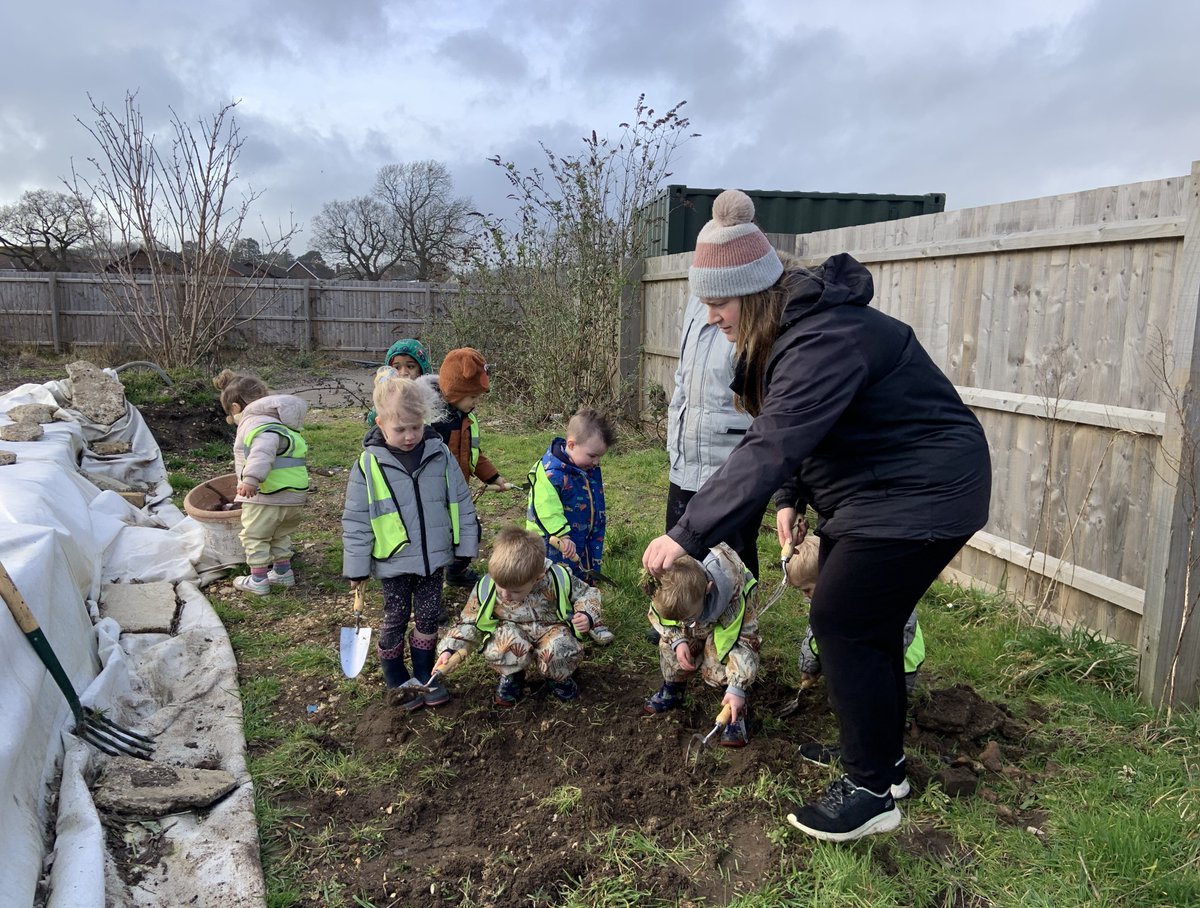PowerHousePoole's tweet photo. We loved welcoming the High Sheriff of Dorset and @DorsetComFnd to Cornerstone Patch this week. And we celebrated another grant from @bhcoastallotto which means with @Cherries_Live we can progress installing our raised beds! Thanks Muddy Boots &amp; @mbwilkes_quarry for your help! https://t.co/4HIRr2PcjA