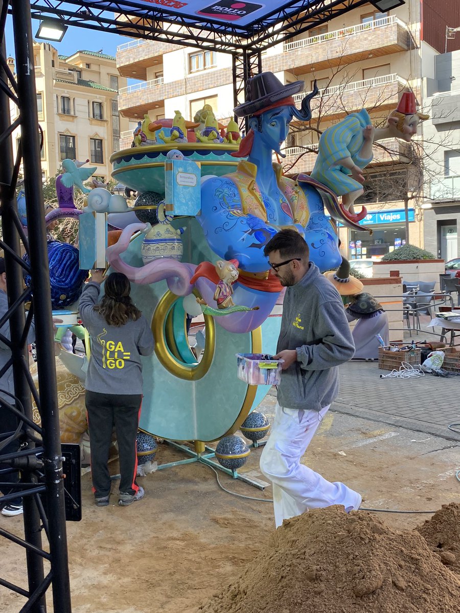 Falla Passeig tweet media