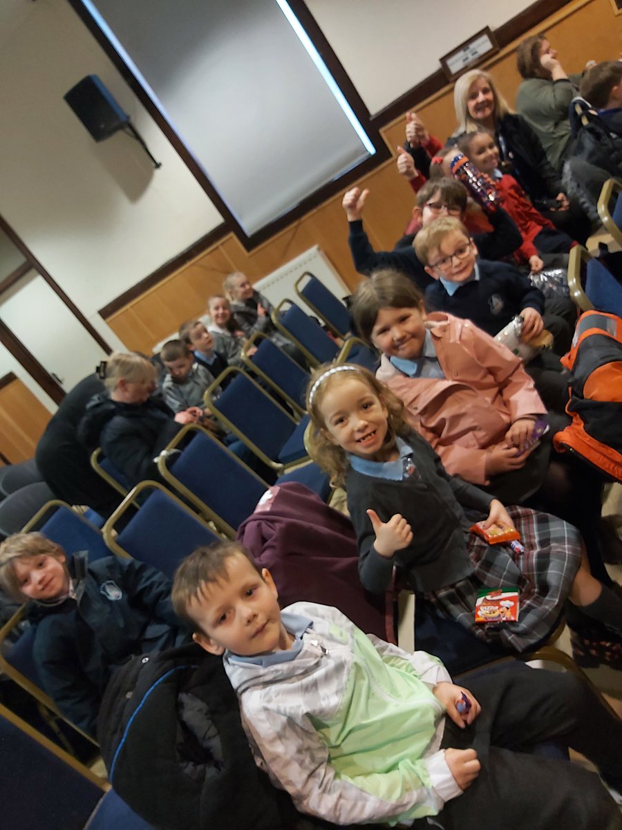 abbeyprimarysch's tweet photo. P1-3 had a lovely morning visiting @Dunlopcinema to watch Wall-E for @intofilm_scot  A great time had by all 🎟 Thank you for having us! https://t.co/iAS3Gc4Fcd