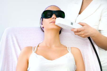 MediSpaNJ's tweet photo. #Photofacials can help to reduce the signs of aging. Affordable & safe to reduce #sunspots https://t.co/ETJtc4rlVF #IPLphotofacial #medicalspa #photofacialnearme #darkspots #acnescars https://t.co/kOI48fZFbt