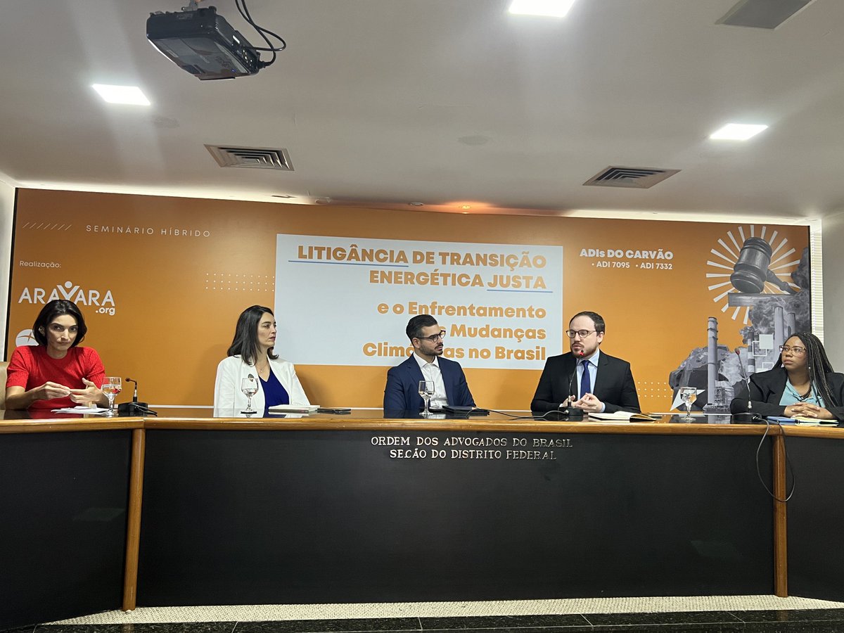 jbuenodearaujo's tweet photo. Neste momento debate importante sobre #justiçaclimática #justiçaambiental #transiçãoenergética #arayara #conectas #obsclima #obscarvao ⁦@obsclima⁩ ⁦@arayaraoficial⁩ ⁦@conectas⁩ ⁦@ClimaInfoNews⁩ ⁦@climaesociedade⁩ https://t.co/kgySv0JxSo