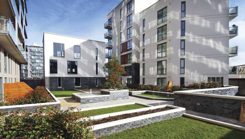 Speed of delivery is a key requirement in the residential sector. Our deconstructed volumetric solution, tried and tested supply chain and expertise ensure quality, certainty and efficiency when building new homes.