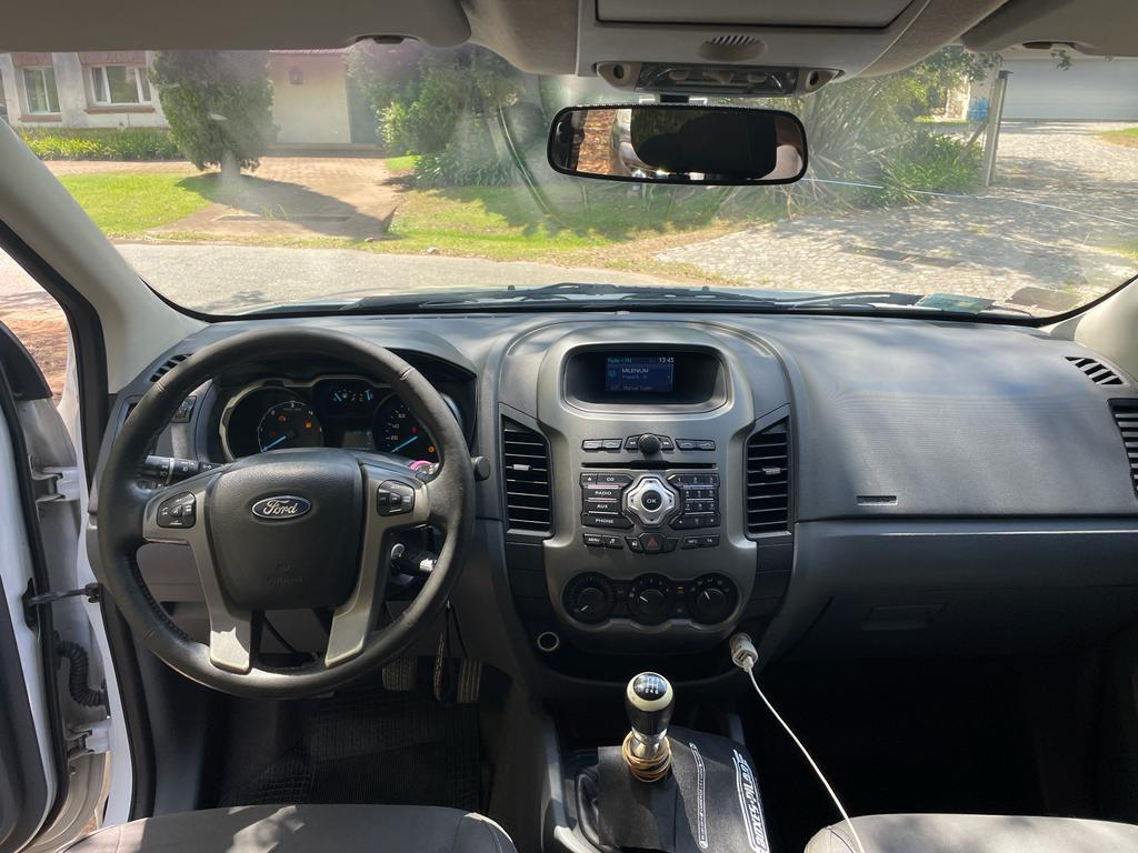 patgow's tweet photo. Vendo Ranger 2012 XLT 4x4 con 166.000 Km. Excelente estado, agradezco el RT. https://t.co/nzOcey8ERv