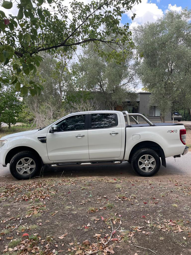 Vendo Ranger 2012 XLT 4x4 con 166.000 Km. Excelente estado, agradezco el RT.