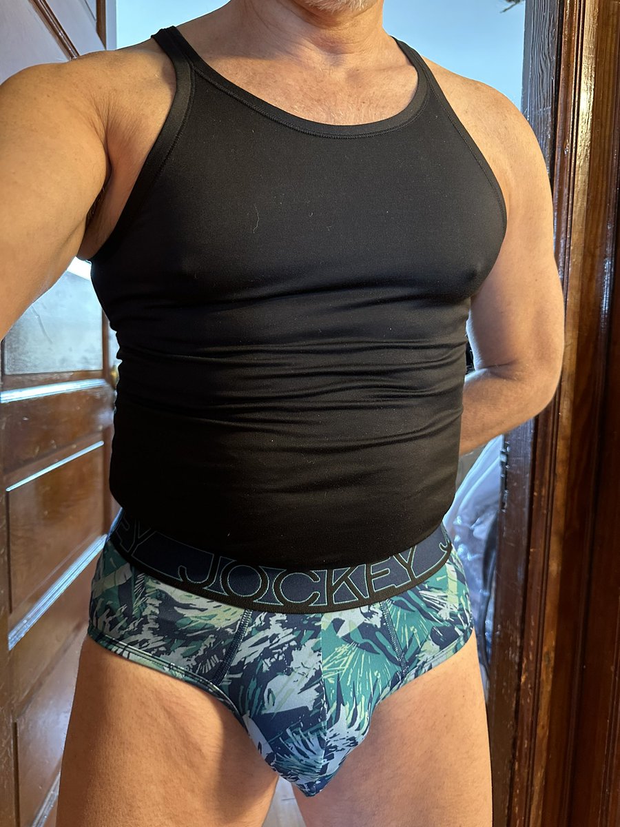 N2Briefs (1️⃣3️⃣K+) 🫧 🍑 tweet media