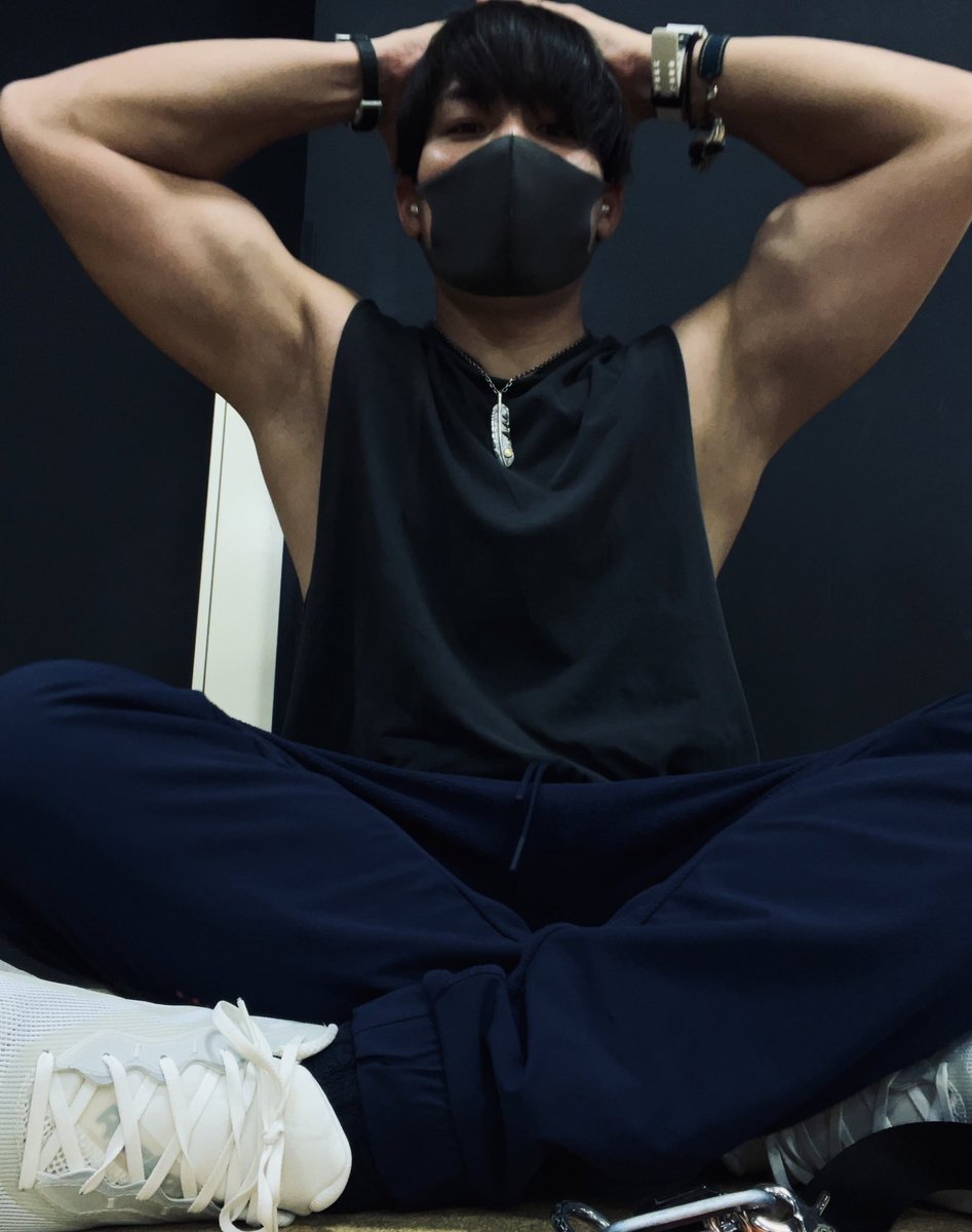 ryomaTDR's tweet photo. 勝利のマッチョ始めました💪🔥

いいねリツイートよろしくマッチョ🏋️‍♀️
#勝利のマッチョ #野球 #wbc #WBC2023 https://t.co/0fYoMo5P3K