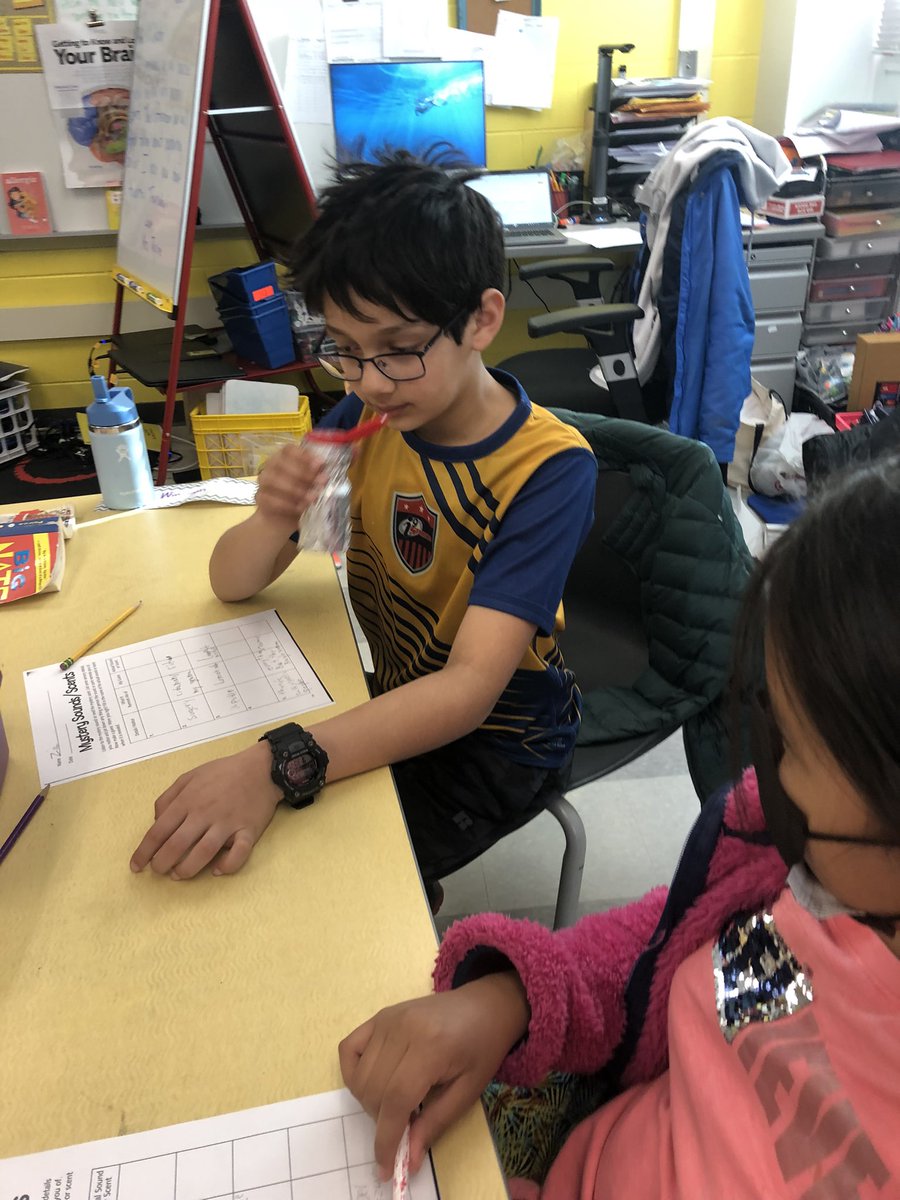 This morning we practiced mindful smelling with mystery scents. Then we recorded words to describe them and what they remind us of. #mindup