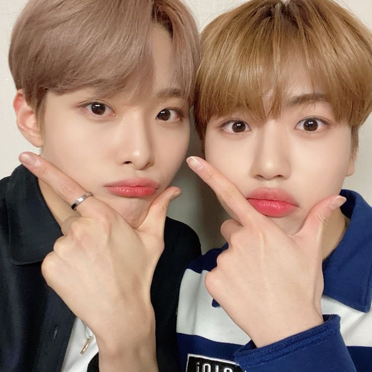 beoys520's tweet photo. 오성민 차웅기
둘 다 레벨테스트 시그널송테스트 싹 다 통편집 당함
리액션만 남고 춤추고 노래하는 거 다 잘림
지금 둘 다 44위 34위라 안정권 밖인데다가
내일 오전 10시에 투표 마감ㅋㅋㅋㅋ
근데 오늘에서야 사람들이 알게 돼서... 마음이 안 좋음 https://t.co/c1LvBh3dp3