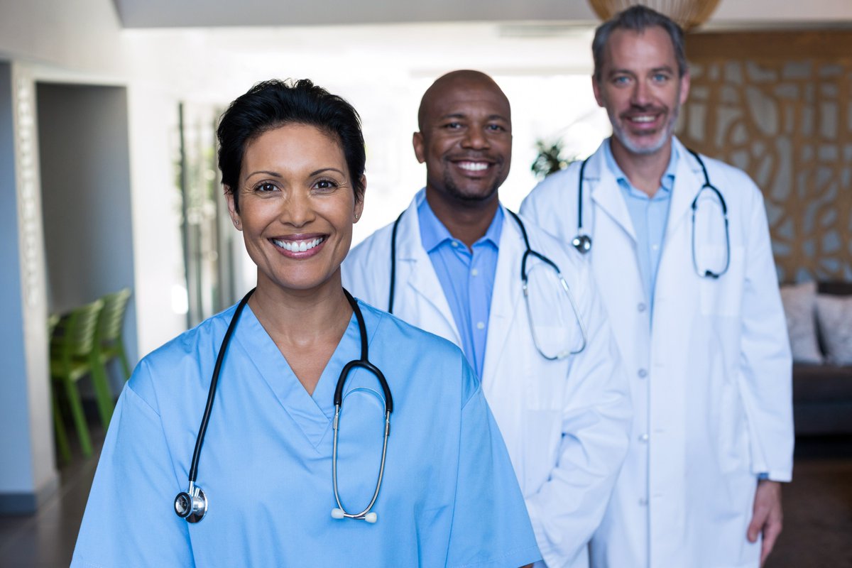 womenshealth's tweet photo. Today is National Doctors’ Day! The HHS Office on Women’s Health thanks you for all that you do to improve the health of women and girls. https://t.co/V3a98Amb7r