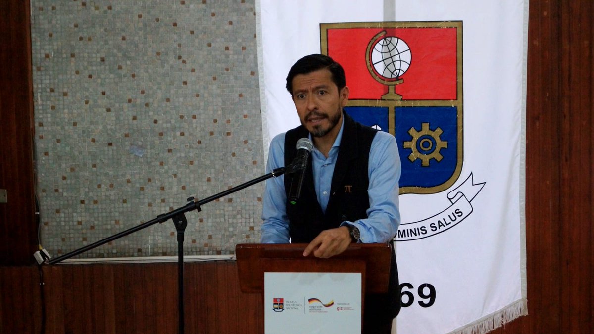 EPNEcuador tweet media