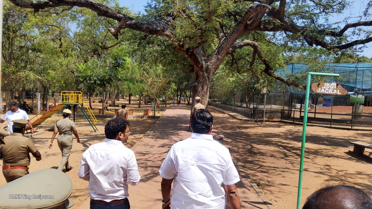 MMathiventhan's tweet photo. #Chennai #GuindyNationalPark தமிழ்நாடு வனத்துறையின் கிண்டி தேசிய பூங்காவை இன்று பார்வையிட்டு ஆய்வு மேற்கொண்டேன். 270 சதுர கிலோ மீட்டர் பரப்பளவில் அமைந்துள்ள இந்த பூங்கா, சுற்றுப்பயணிகளின் தவிர்க்க முடியாத இடமாக இருந்து வருகிறது. 30க்கும் அதிகமான வகையில் மரங்கள், அரிய வனவிலங்குகள் மற்றும் பறவைகளின் வாழ்விடமாக, இந்தப் பூங்கா திகழ்கிறது. நன்றி 🙏