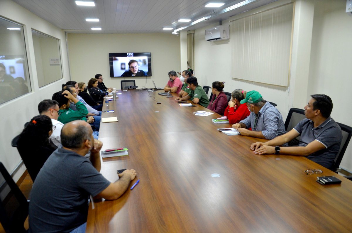 amipaam's tweet photo. Dando continuidade às tratativas para o planejamento estratégico do Ipaam, a Diretoria Técnica do órgão e suas gerências participaram de uma reunião online com representantes do Instituto GIZ, onde debateram pontos importantes para a melhoria dos serviços oferecidos pelo Ipaam. https://t.co/z5eMW5HRX7