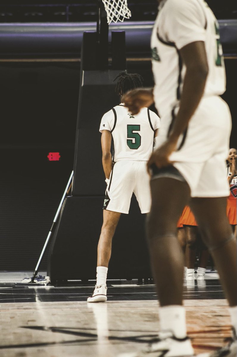 thejadonpace's tweet photo. Blessed to make First Team All-Region‼️ https://t.co/AMSlU85Ehr