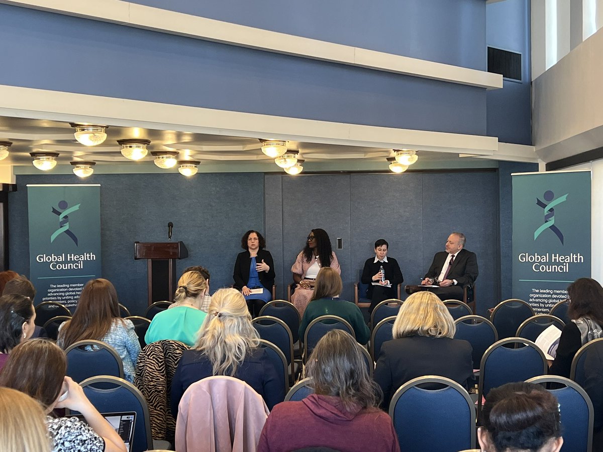kkalkstein's tweet photo. Thrilled to have this stellar panel w/ us to launch this year’s Global Health Briefing Book #GHBB
Thanks for lending your time & expertise @JohnAriale @AlgeneSajery @jenkatesdc @KFF
https://t.co/mZWIeOaAH5 https://t.co/GxfVWxffEc