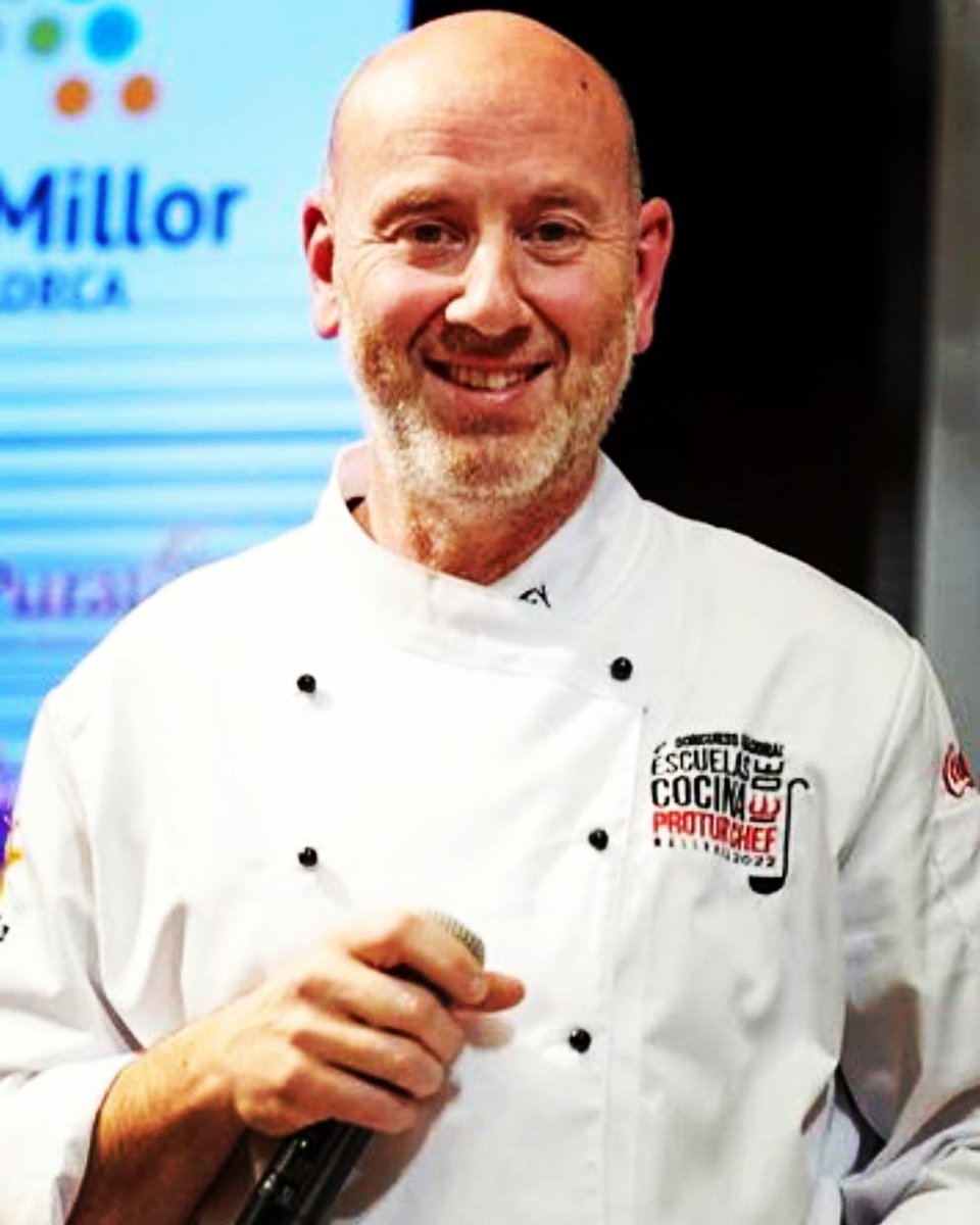 TomeuCuiner's tweet photo. Si t'agrada sa cuina, seràs a Sa Coma 💕
Un cap de setmana gastronòmic per gaudir i desconectar de tot 🙌
@TomeuCaldentey #GastroWeekend #ProturChef23 #ProturChefKids23 #ProturGastronomy #foodersmallorca #mallorcafoodie #mallorcalife @proturchef https://t.co/rraCFA09cR 👨‍🍳 https://t.co/SI2dFMYFZn