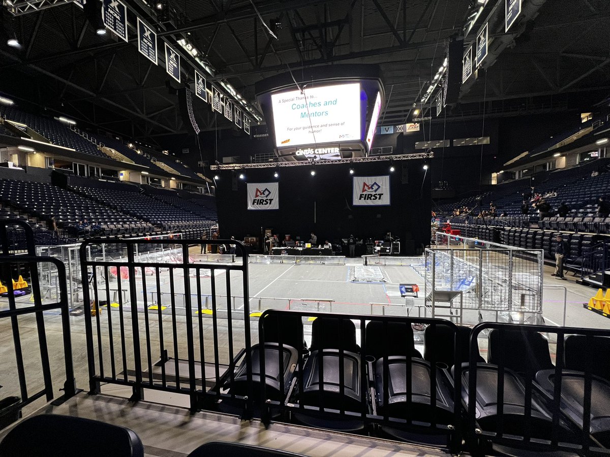 MARS_2614's tweet photo. MARS is excited to say we are CHARGED UP for day one of the Miami Valley Regional! #martiansmakingadifference #stem #stemsquad #frc #first #omgrobots https://t.co/DD6p2COMep