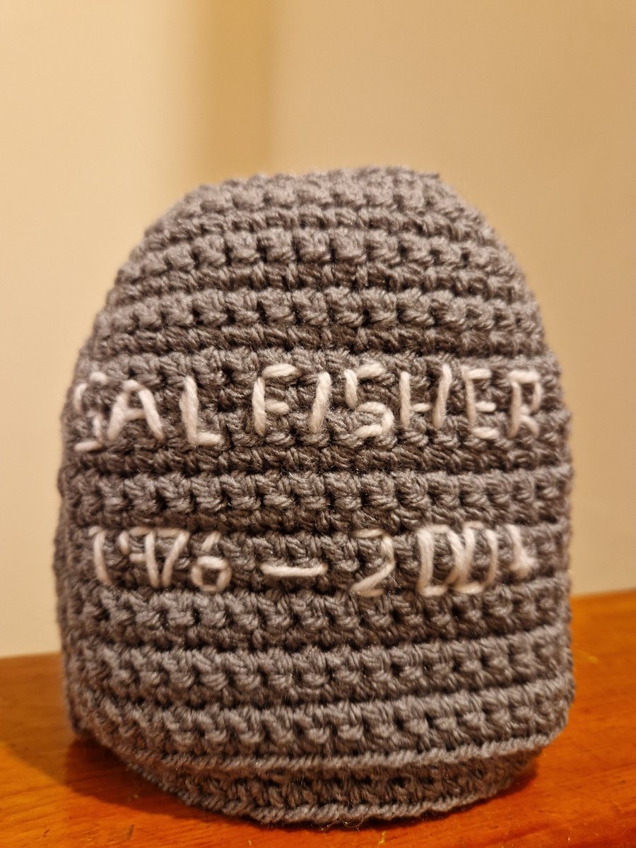 boredkitsune's tweet photo. My crocheted Sally Face headstone! @TheMaestroTeam @PortableMoose #StrangeNightmares https://t.co/SfzixGF8yG