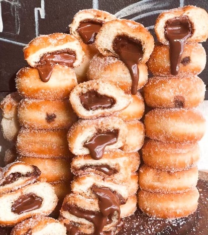 italianfooddly's tweet image. Bomboloni alla #Nutella 
📸: @lamannabakery 

#bomboloni #nutella #dolce