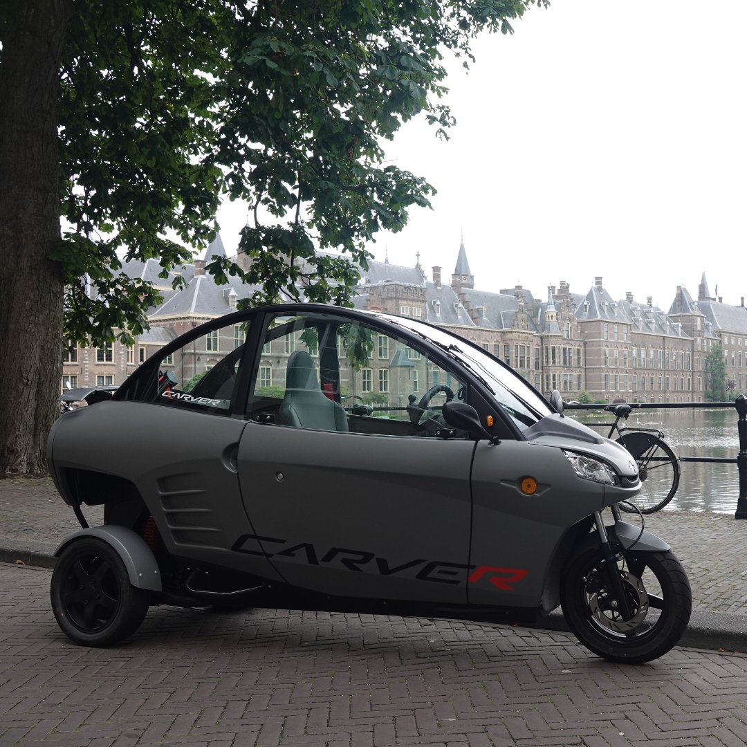 Who recognizes this royal dutch city? #carverontour #mobility #travel