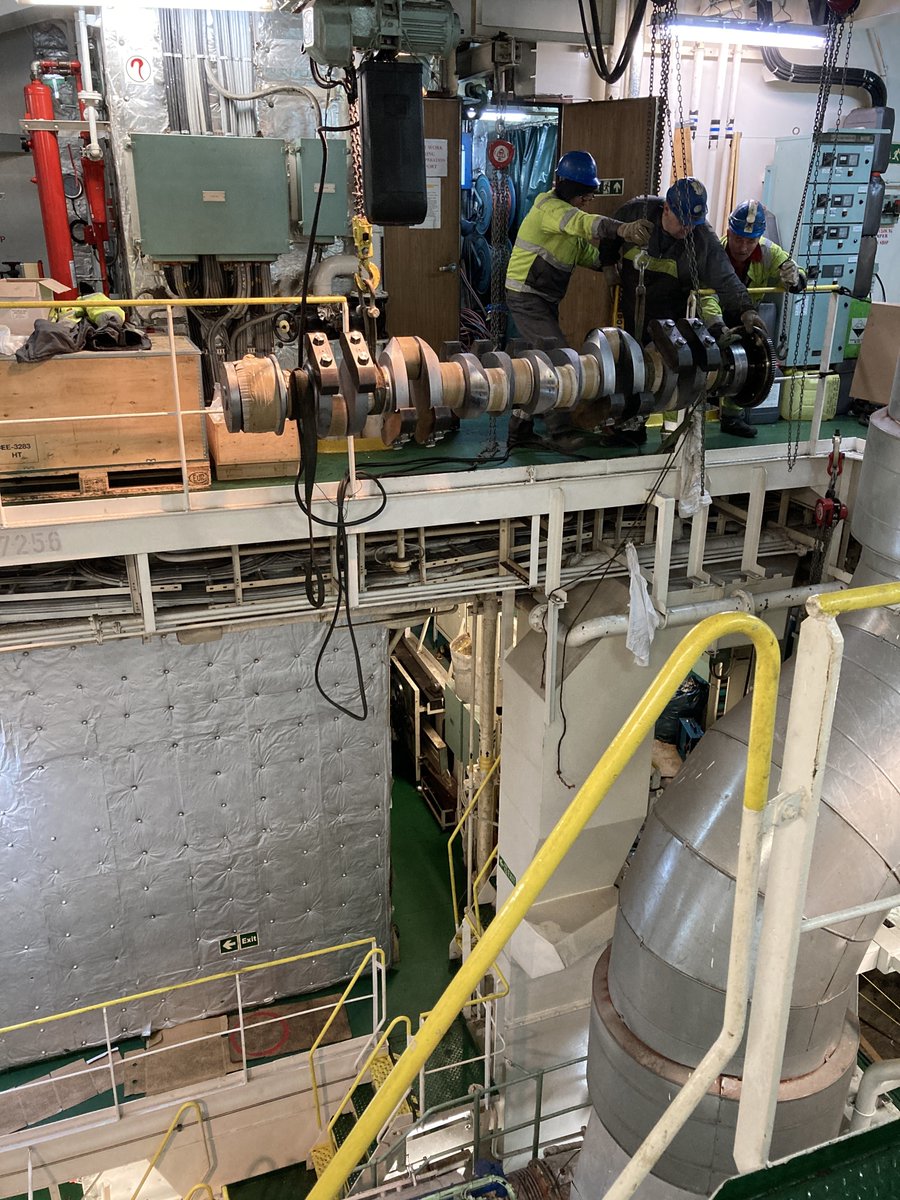 everllence_2025's tweet photo. Behind-the-scenes photos of our #PrimeServ team in Denmark finishing a major service project on a LPG tanker ship in Lithuania!

Find out how our Project Sales team four-stroke can help with your next project: https://t.co/NRYA2kHHkO

#engine #ServiceWithAPassion https://t.co/U496uXspnl