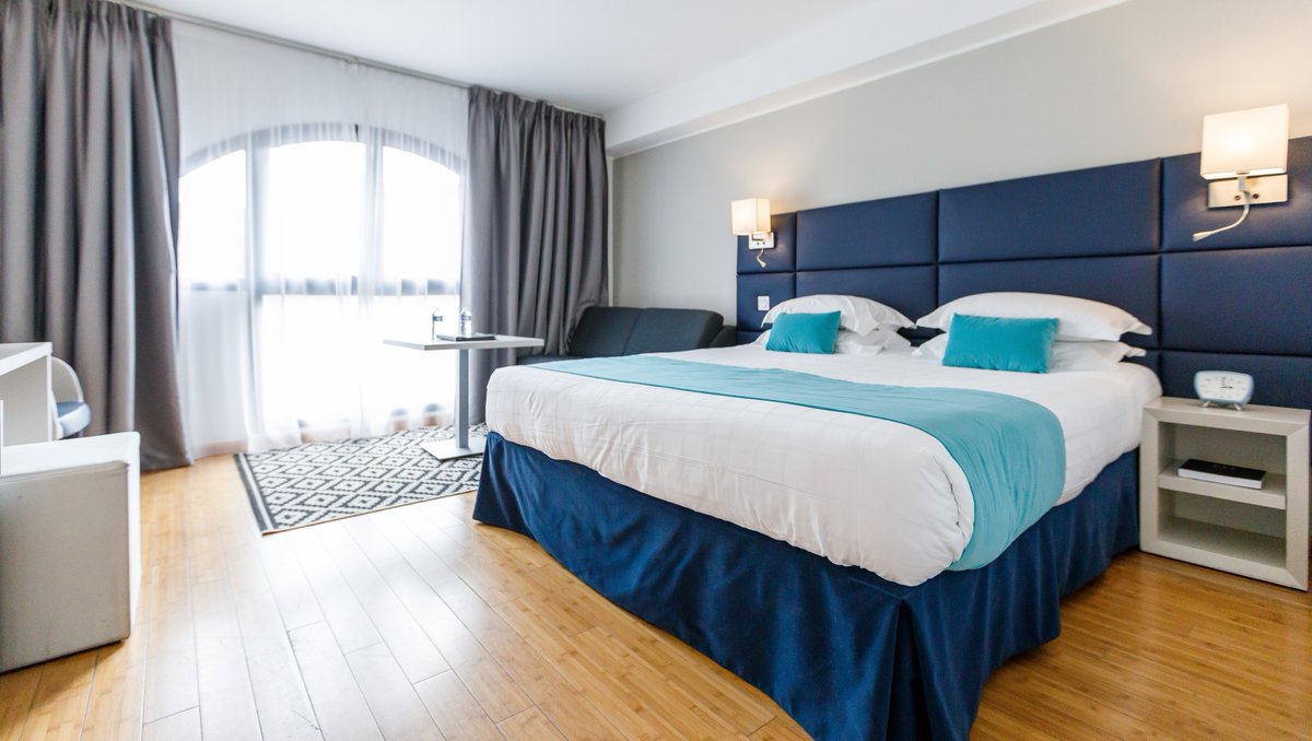 asaguestfr's tweet image. #TEMOIGNAGEHOTELIER ✨

"La solution as a Guest nous semble être une solution innovante pour favoriser les réservations en période creuse pour notre établissement..."

Simon PERLEIN - Responsable Commercial de l’hôtel 

#asaGuest #hotelier #tourismedurable