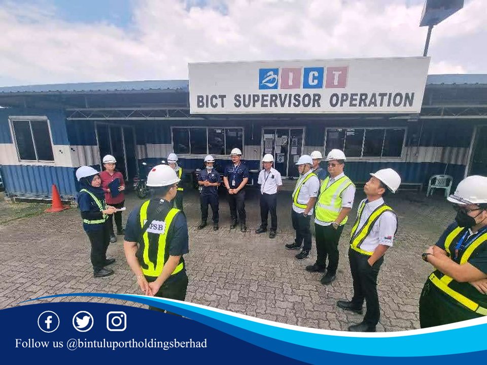 Bintuluport's tweet photo. 16 Mar 2023, #HSE Committee conducted a Walkabout for Q1/2023 at POED HHE Workshop & Storage Area and the BICT wharf, along with representatives from the HSE Committee #BPSB level.
#BPHB
#ConnectingPassionDeliveringValue https://t.co/4eKEPPhjrZ