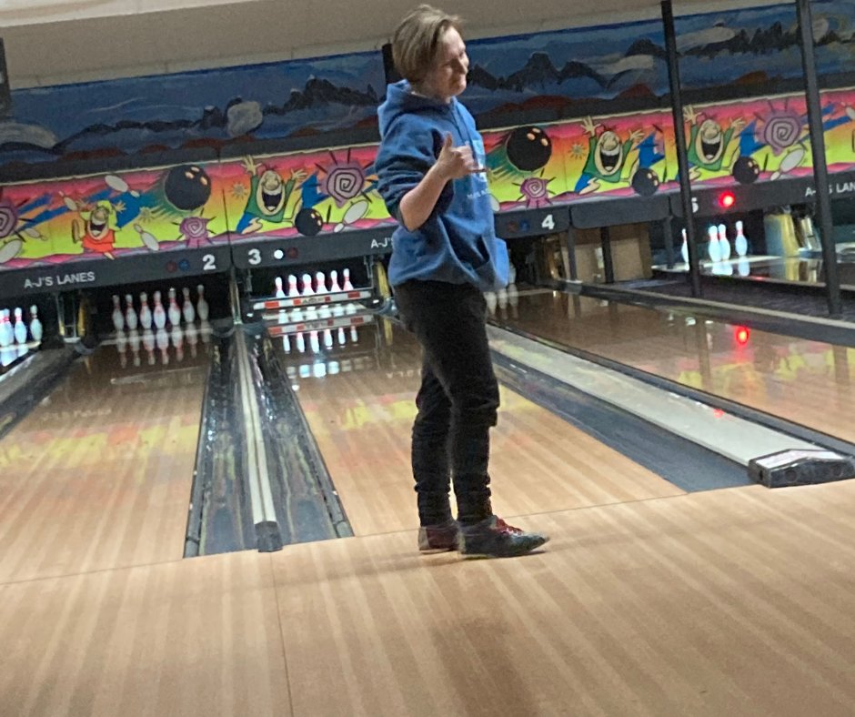EchoSprings_ID's tweet image. A fun outing to the bowling alley.

#echosprings #echospringstransitionstudycenter  #freshstartforyoungadults #findyourpath #empoweringyoungadults #findyourpath #bestlife #liveyourbestlife #thehelpyouseek #thehelpyouneed