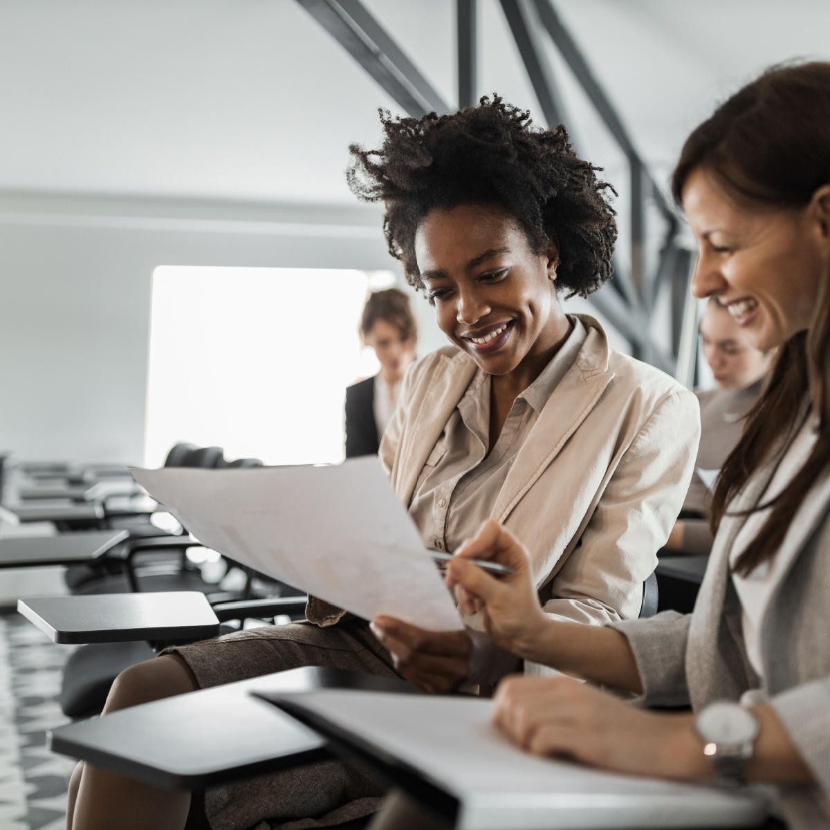 HorseflyInsight's tweet image. Why does your company need #ethnicity data? 🤔 We know the challenge for many organizations of diversity analytics is getting accurate #diversitydata! Learn more here: hubs.ly/Q01zQntr0