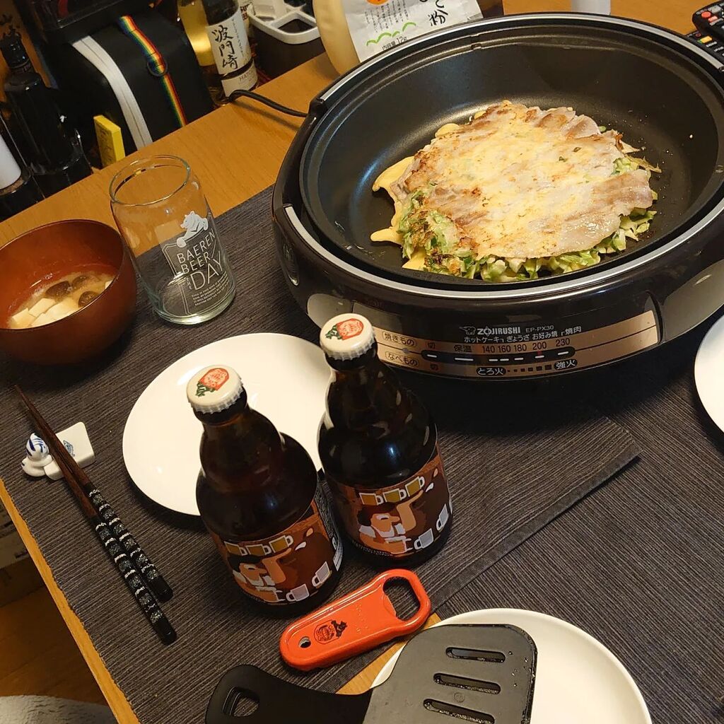 rockz5150's tweet photo. 心臓手術から34日目。
今日は昼から術後検診。来月、ホルター型心電図モニターつけるけど、今日は不整脈ゼロでした。というわけで術後カウントは今日で終了。
#1日おつかれさま
#お好み焼き
#アルコール再開
#ベアレンビール
#coolship
#自炊の楽しみ
#主夫の料理 https://t.co/GjwNS2jXBr