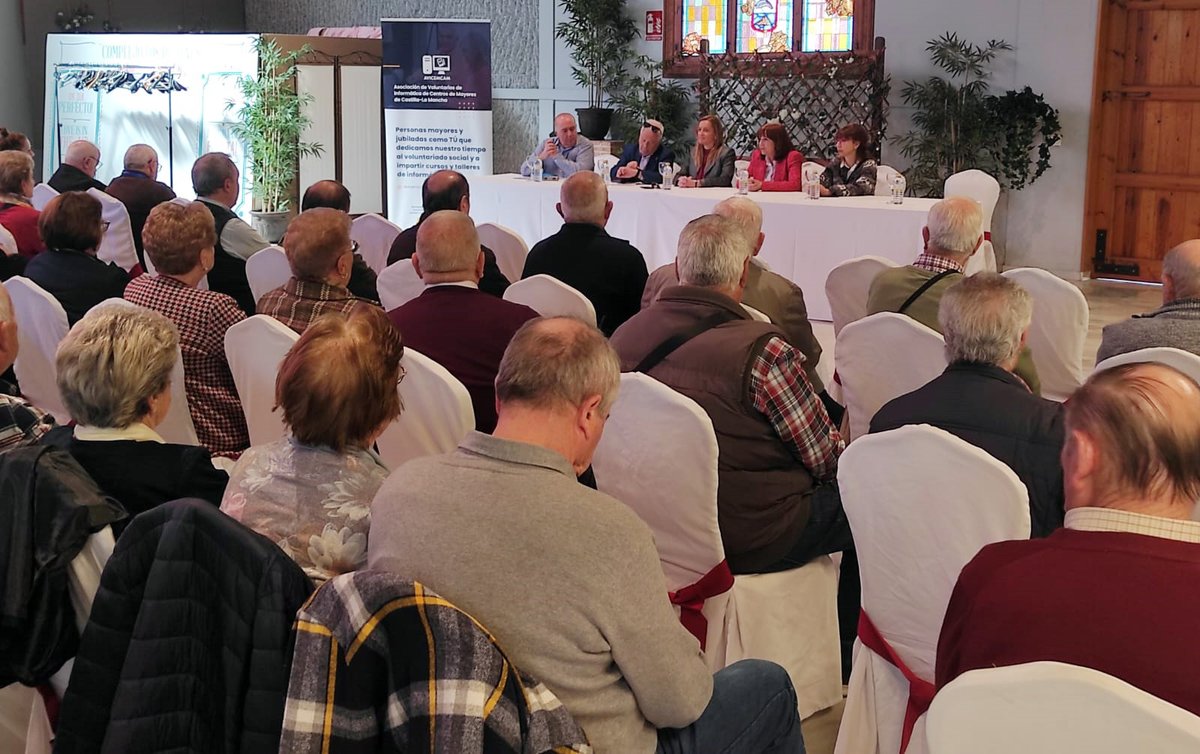 IncisoES's tweet photo. 🗣️Asamblea anual de 𝐀𝐕𝐈𝐂𝐄𝐌𝐂𝐀𝐌, asociación con la que trabajamos por la promoción de las #𝐧𝐮𝐞𝐯𝐚𝐬𝐭𝐞𝐜𝐧𝐨𝐥𝐨𝐠𝐢́𝐚𝐬 entre las personas mayores y las personas con discapacidad
#AVICEMCAM #AsambleaAnual @BienestarSocialCLM @AytoValdepenas #INTERCAPACIDADES https://t.co/lxk6nXfN7g