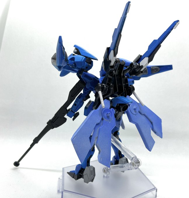 今日の超目玉】 HG 1/144 落ち込んでいるガンダム(心にキズあり