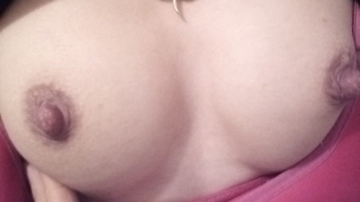 Samsun merkezde yaşayan 32 27 yaşlarında evli çocuklu çiftiz genç çiftlerle tanışmak istiyoruz...