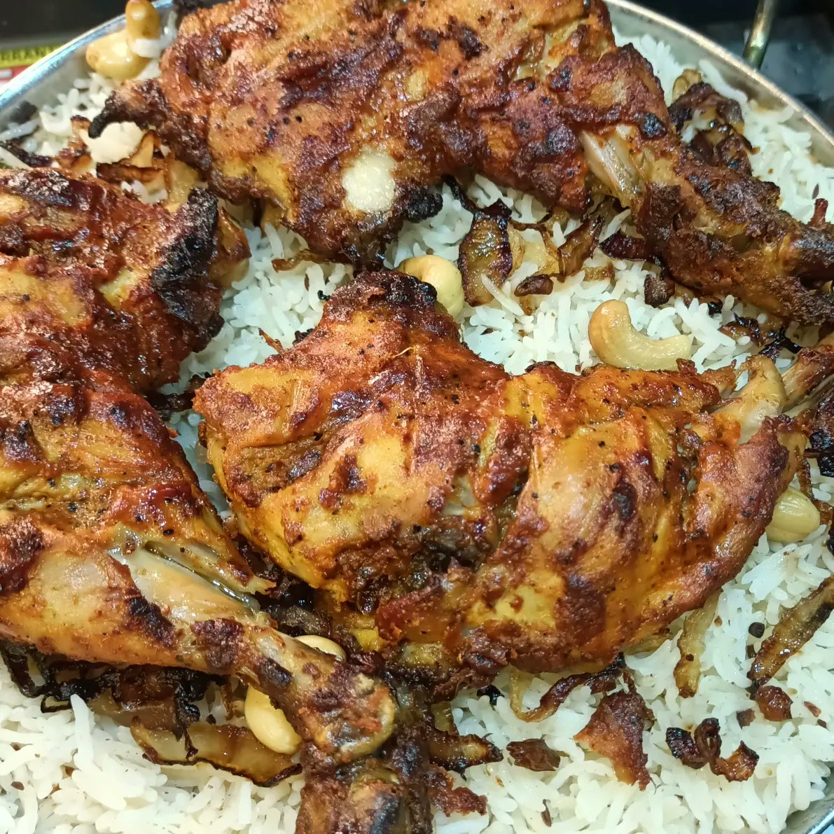 aftab_fatma's tweet photo. https://t.co/tjWExx9Xwx
Friday special |Chicken Tandoori with Cashew Pulao Recipe in uploaded on my YouTube channel COOK MASTER TASKIN 👍😍

#newrecipe #fridayspeciallunch #cookmastertaskin #easyandtasty😋 #chickentandoori #kajupulao #dahisalad #Foodie #followmeguys😘🙏✌️ https://t.co/p2sUTn35vP