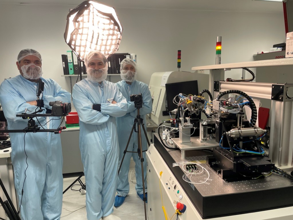 .@PhotonHub partners, @TyndallInstitut's Photonics Packaging Group and @AcornStar_com, moving hands-on training in the laboratory to an immersive VR experience. #Training  #photonics