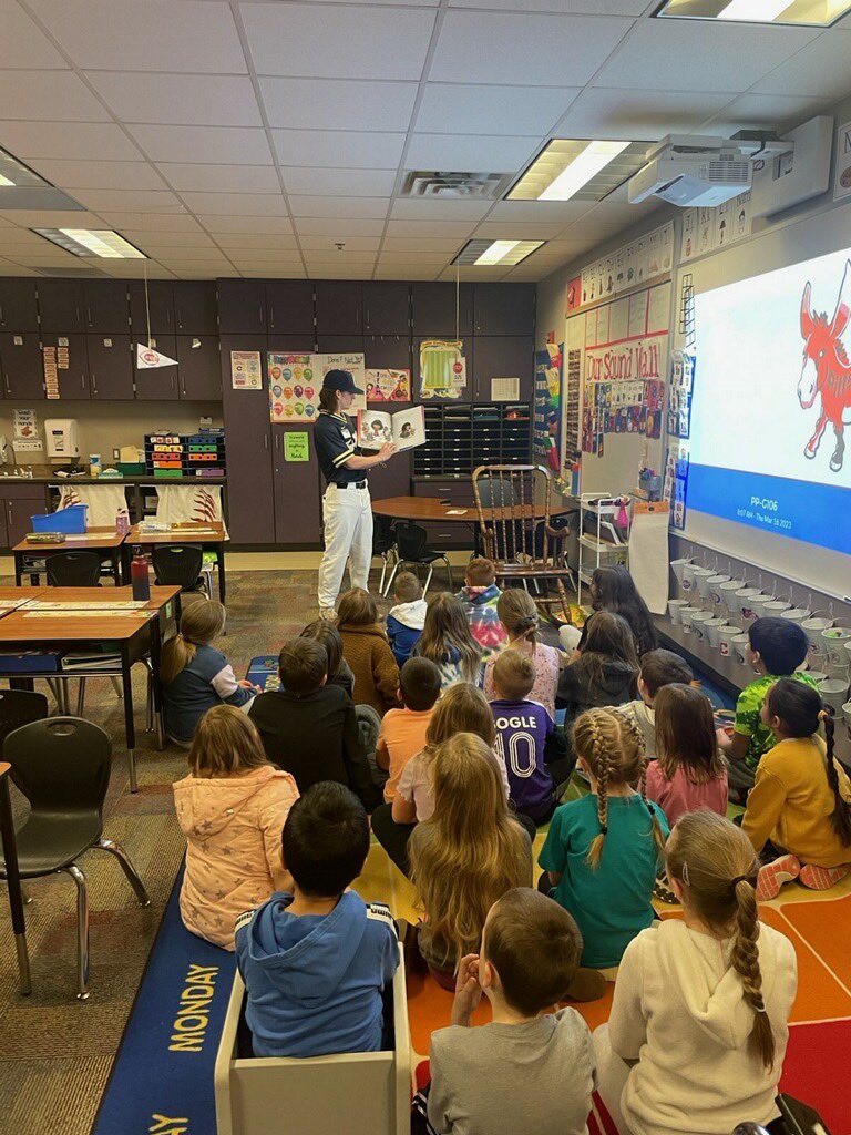 TriWestBaseball's tweet photo. Proud of these guys!  Up early to read and connect to our elementary kids!  Go Bruins!! @triwestsports @TWestMSBaseball @TriWestLL @BoosterTriWest @TW_Principal @ScottFrye37 @nwhsc1 @HomePlateBAI https://t.co/uP8cplBC5T