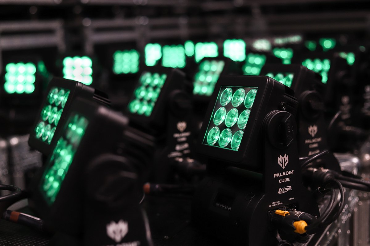 Available to hire are our Elation Paladin Cubes
tsllighting.com
#tsllighting #lightinghire #lightingrental #outdoorlighting #stagelighting #lightingdesign #washlight #floodlight #IP65rated