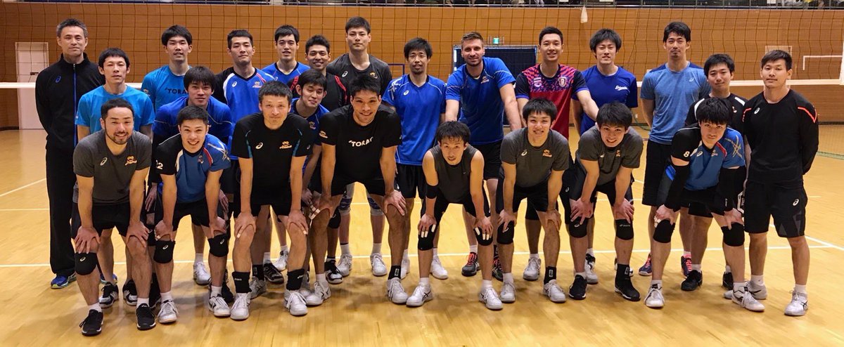 of_analyst's tweet photo. #東レアローズ
#心はひとつ
#大好き藤井直伸 https://t.co/wSz8BMKg8H