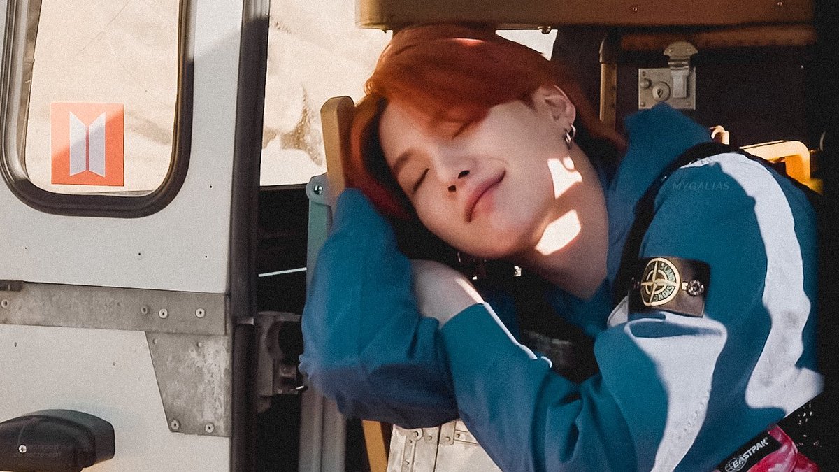 mygalias's tweet photo. min yoongi, the source of my happiness ♡ https://t.co/krKnxkBH7W