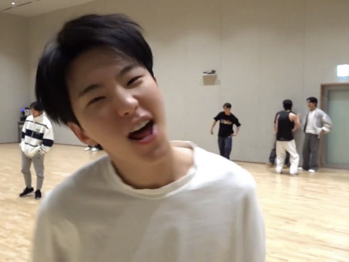 hoshzone's tweet image. 