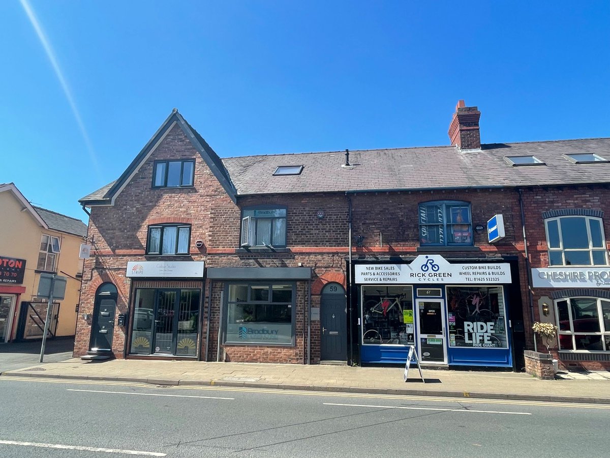 To Let - 59 Wilmslow Road, Handforth. All Inclusive Second Floor Office Space - 240 sq ft. For further details visit bit.ly/3LsUVi0 or call 01625 800066
#office #commercialproperty # officetolet