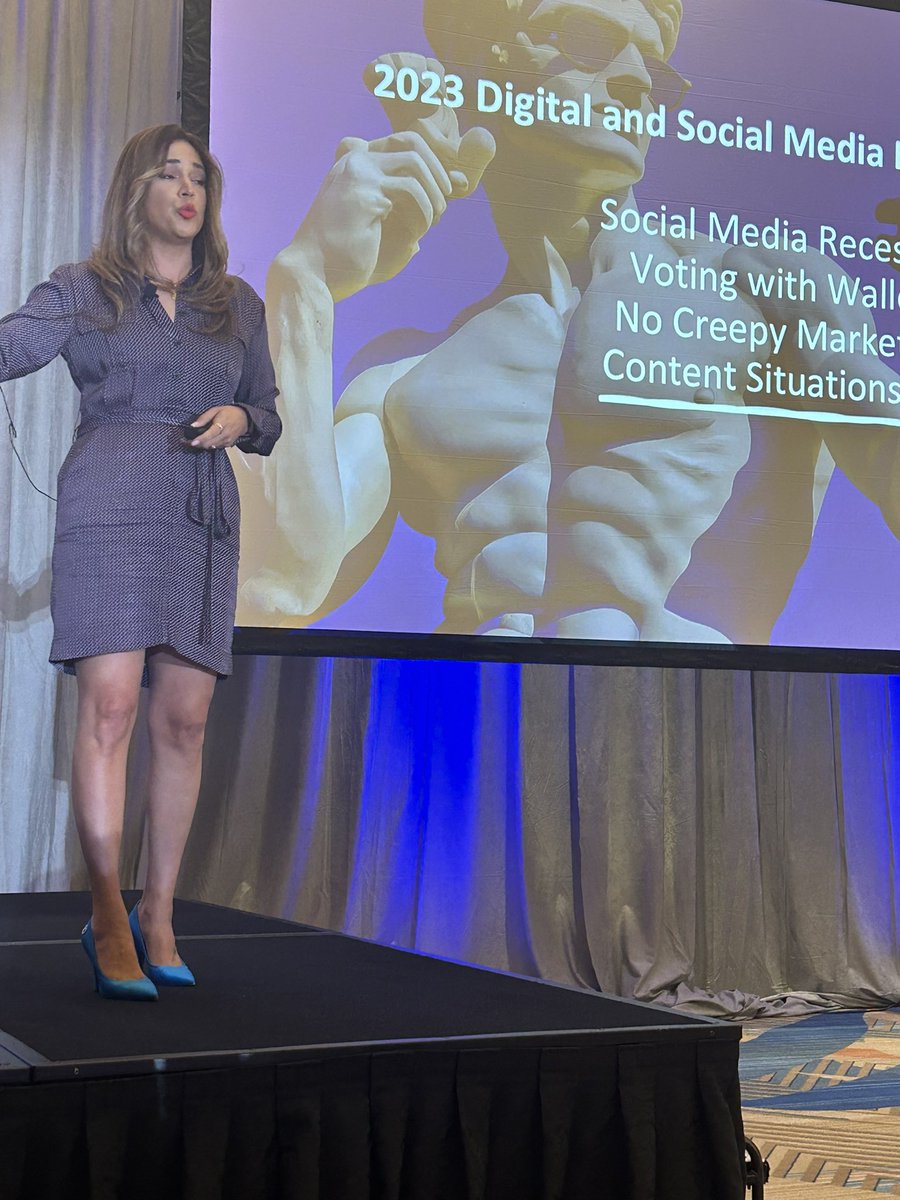 kellydonlea's tweet photo. Storytelling by #AI from @MiriRod from @Microsoft. “We need to upscale ourselves and learn how to inform AI.” #RaganDisney https://t.co/CnHNtCiWEU